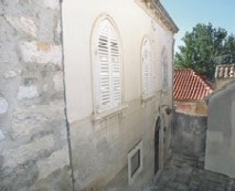 Miljanic House